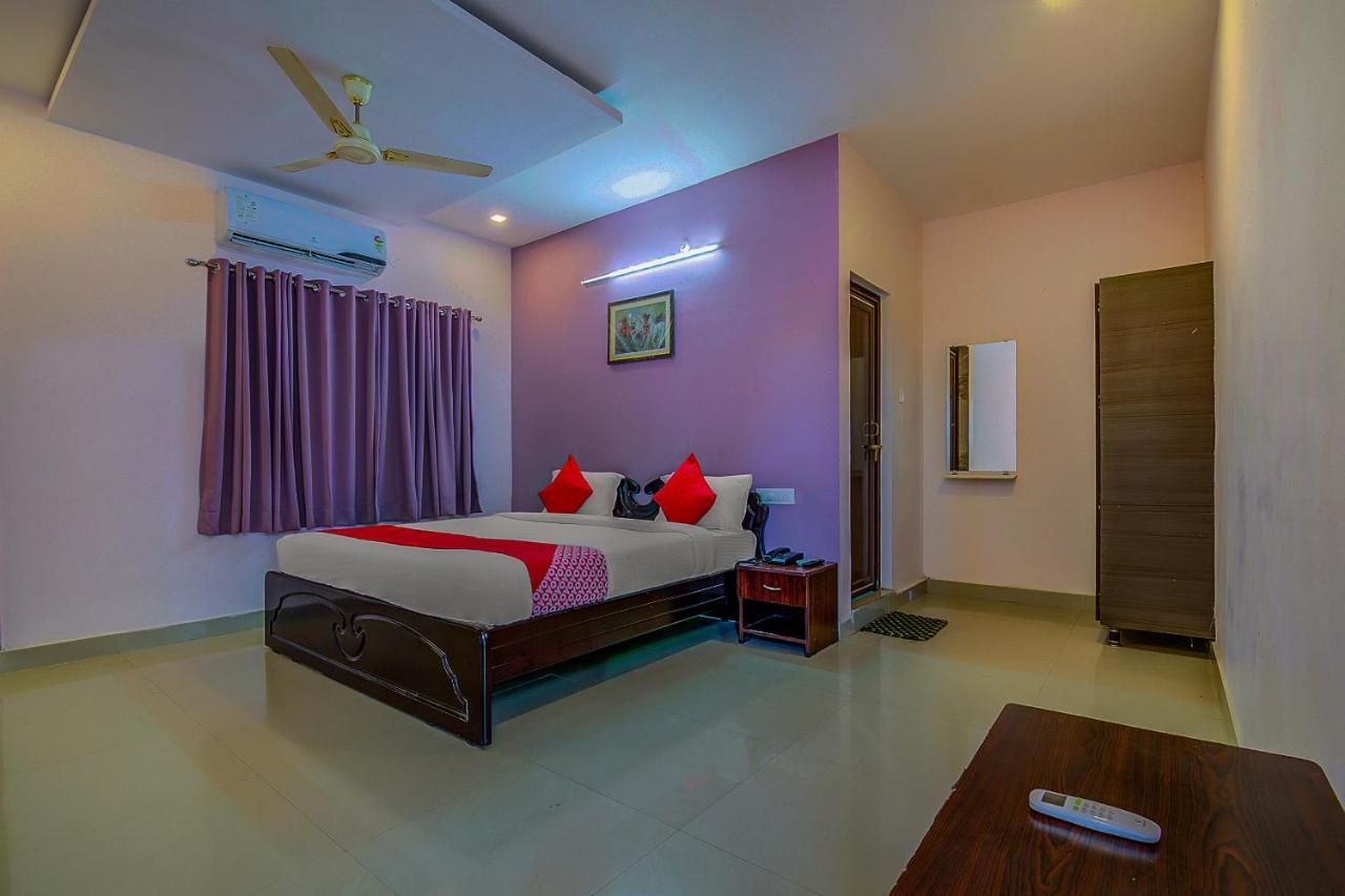 Oyo 8929 Stay Siddhartha Residency Jalaripeta Bagian luar foto